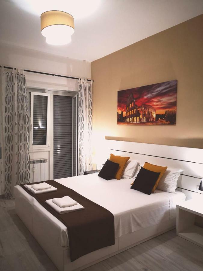 Hotel The Royals Rom Zimmer foto